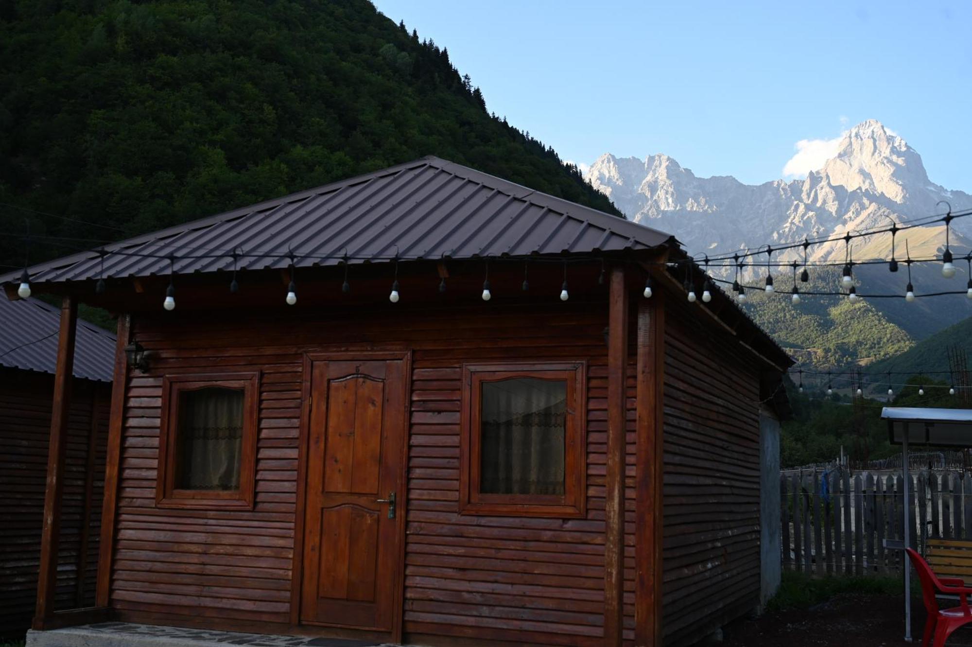 Guest House Ushba Gate Mestia Kültér fotó